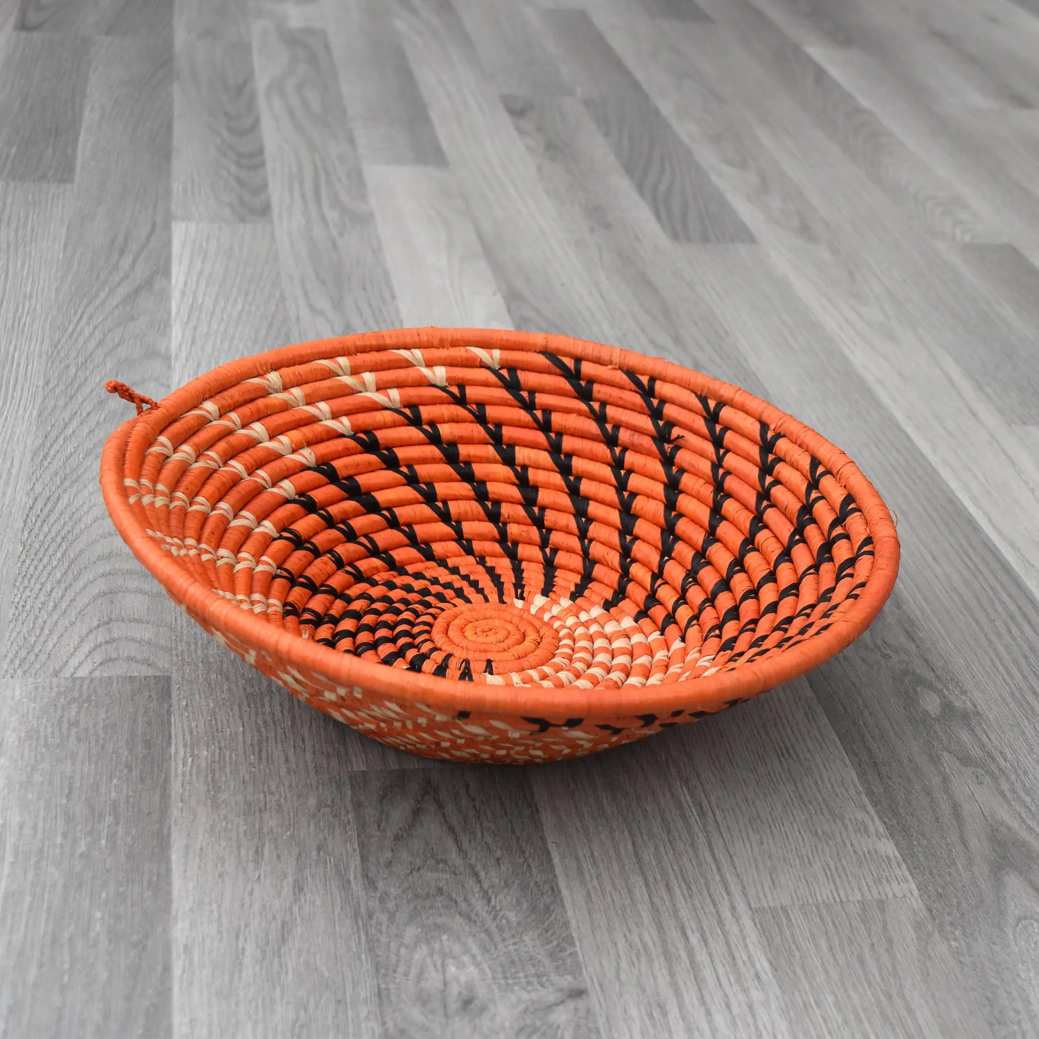 African Wall Basket - Ugandan Baskets - M07