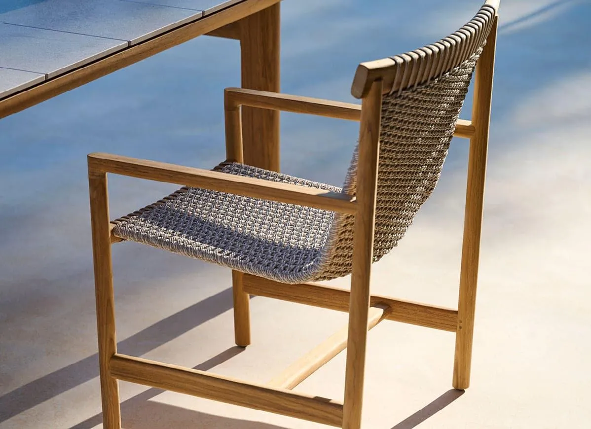 Amanu Armchair