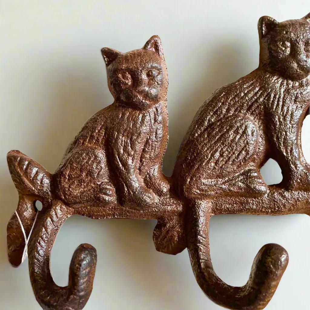 Cast Iron Keyhook 4 Cats Tails