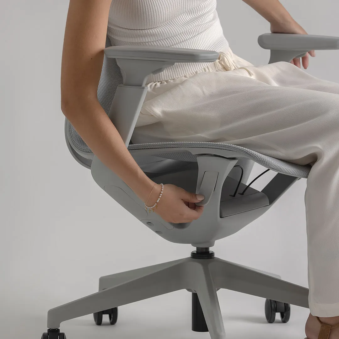 Desky Echo Modern Office Chair