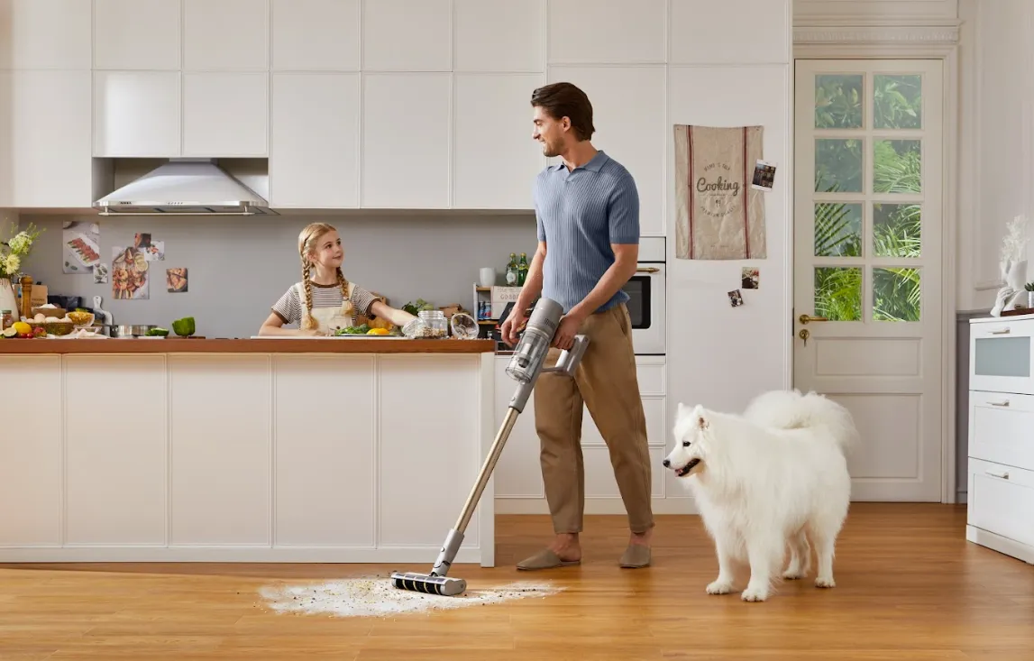 Dreame Z10 Station Cordless Stick Vacuum