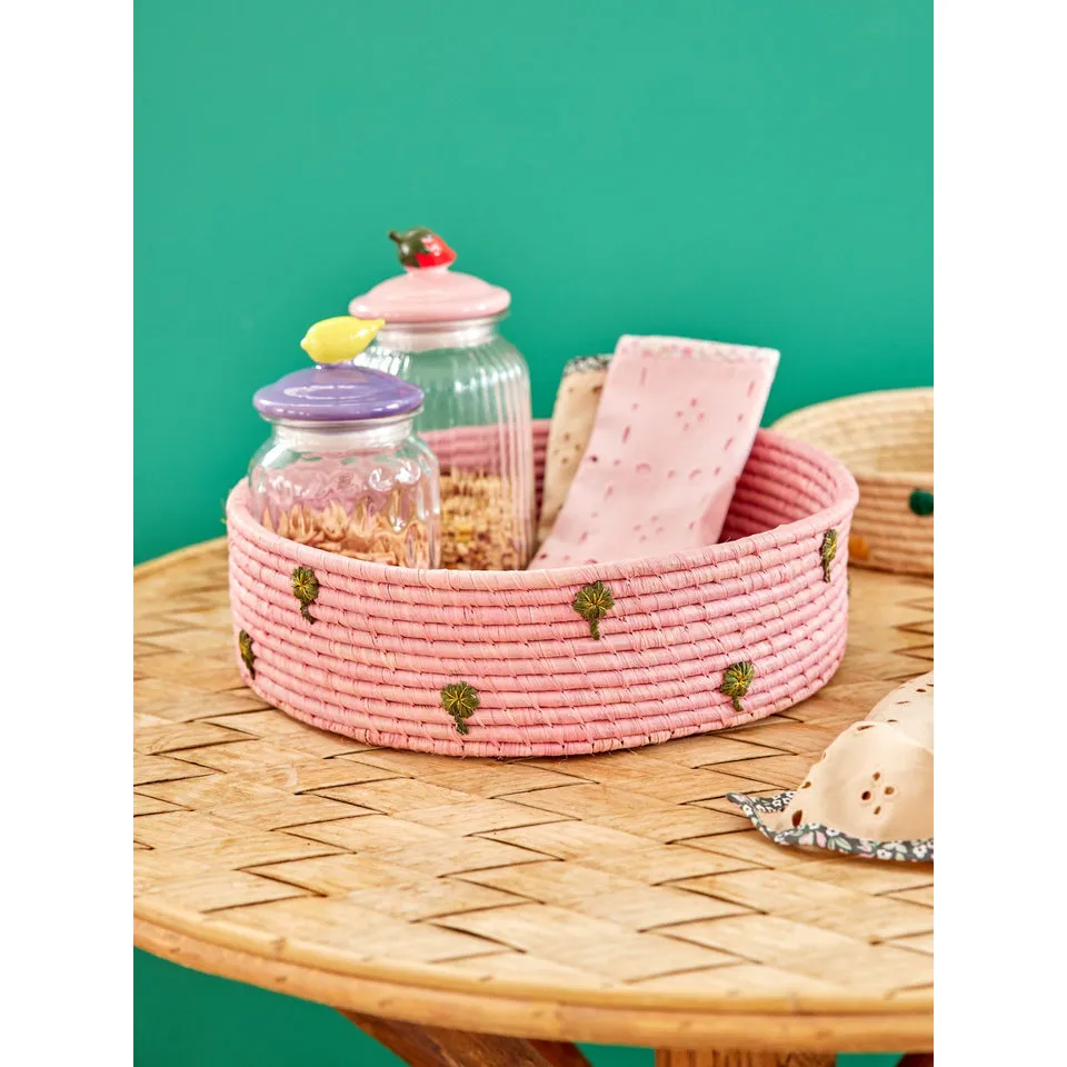 Rice DK Raffia Basket with Clover Applications - Color Pink - Large