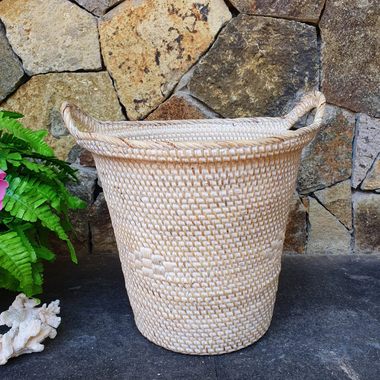 Rubbish Bin Round Rattan Baskets With Handles