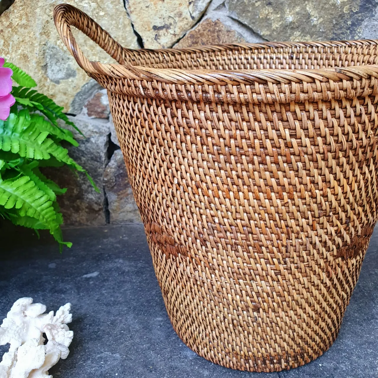 Rubbish Bin Round Rattan Baskets With Handles