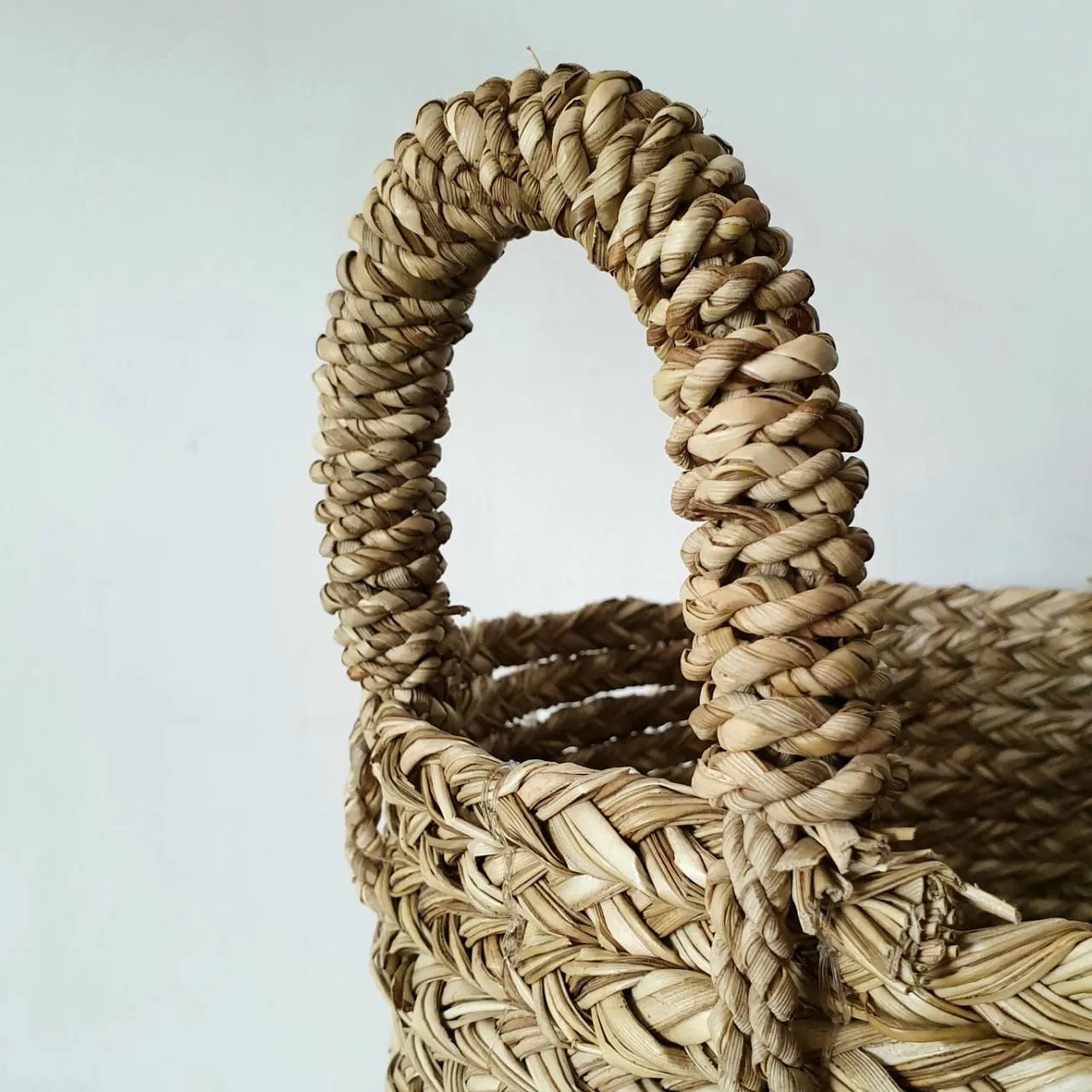 Set 4 Woven Natural Straw Grass Basket