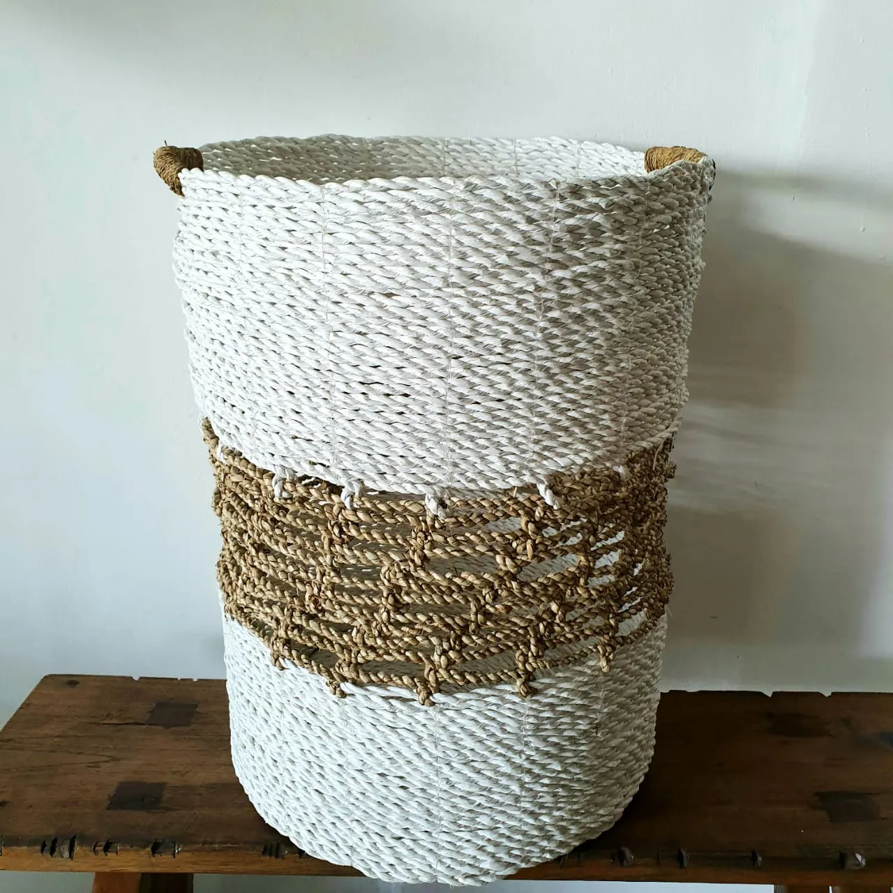 Set 4 Woven Straw Grass And White Raffia Basket